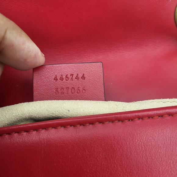 Gucci GG Marmont Mini Flap Bag Matelasse Chevron Leather.. Authentic.. w/COA.. - Picture 10 of 16